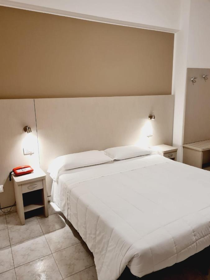 Hotel San Marco Pesaro Kültér fotó