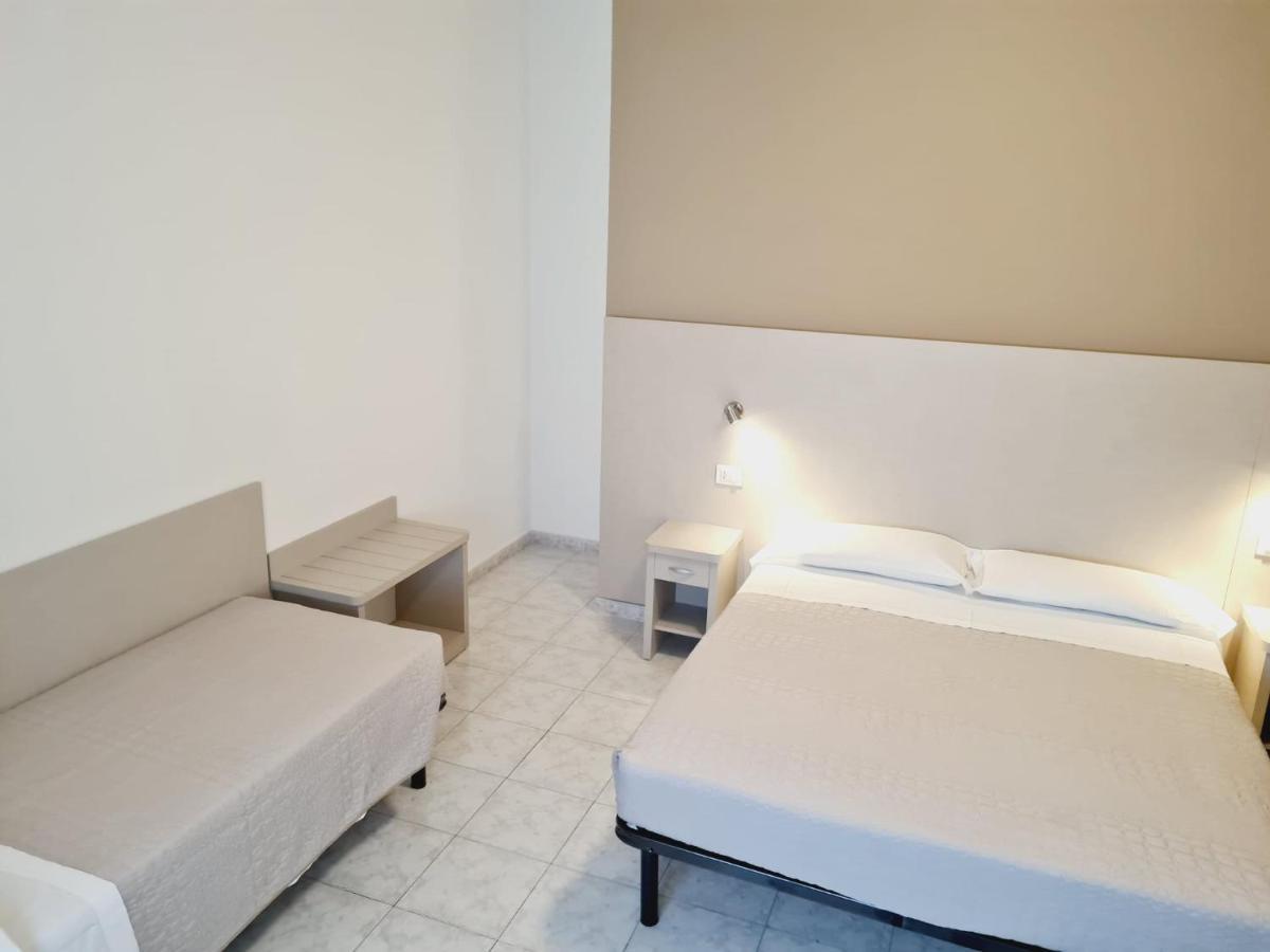 Hotel San Marco Pesaro Kültér fotó
