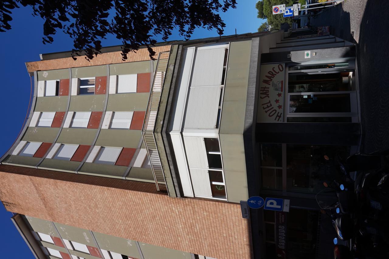 Hotel San Marco Pesaro Kültér fotó